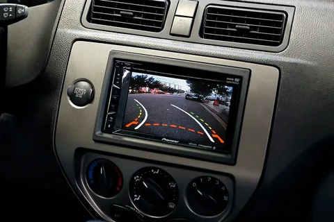 car stereo with reverse camera