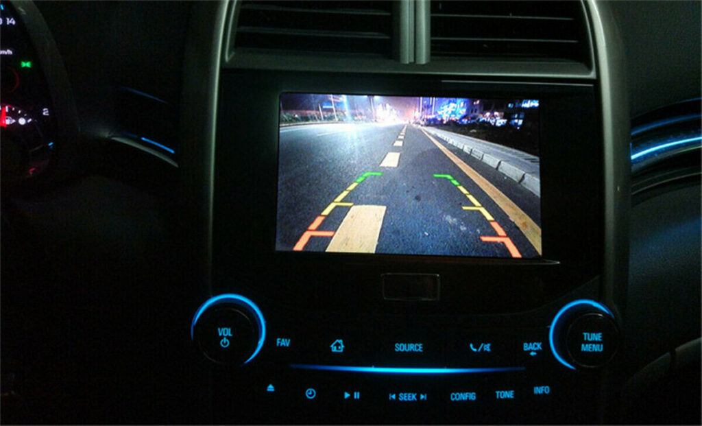 car stereo with reverse camera